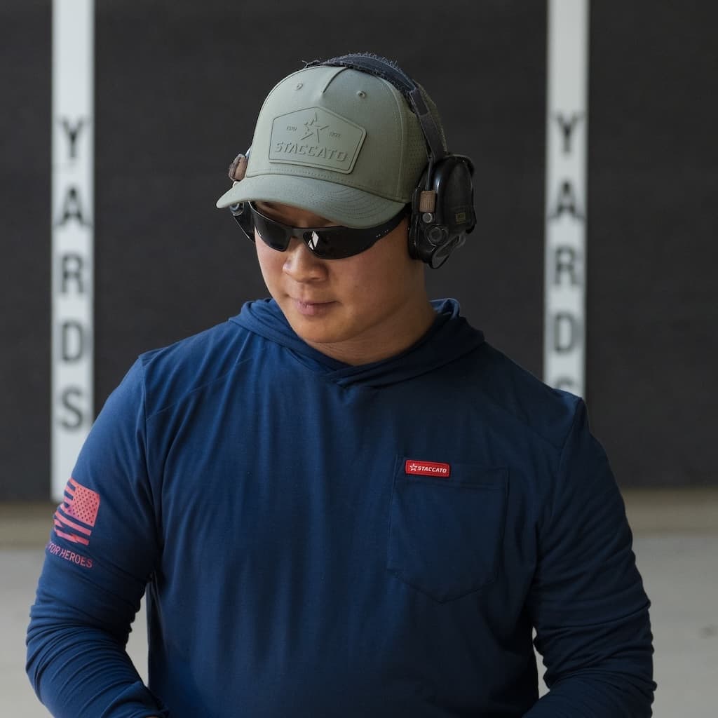 SOCIAL CARD TONAL HAT 5